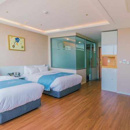 Hotel Solaire 保宁市 外观 照片