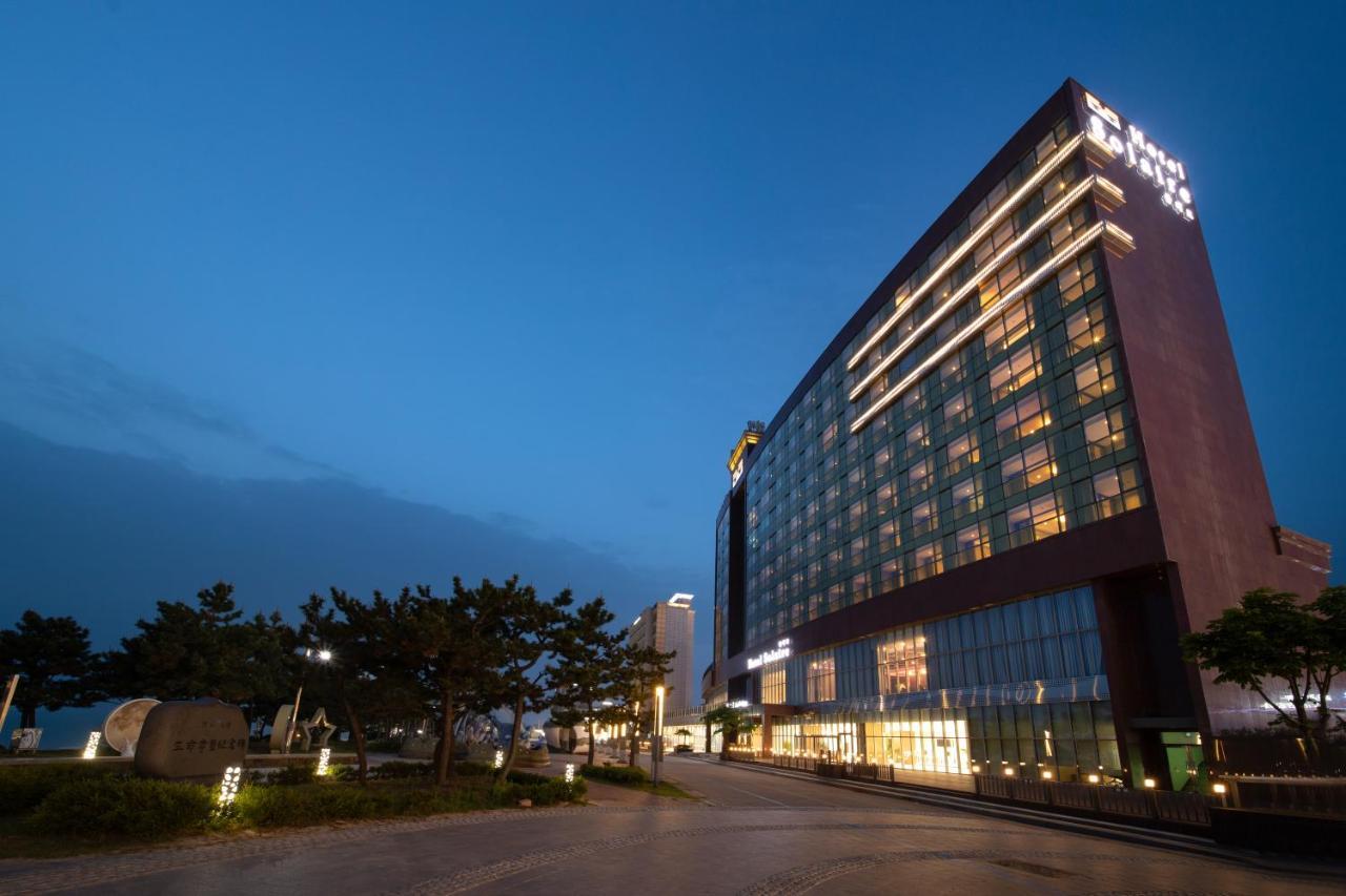 Hotel Solaire 保宁市 外观 照片