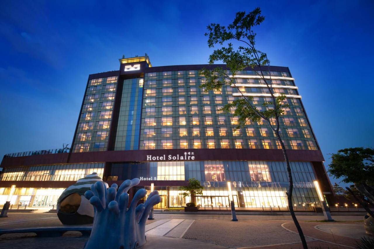 Hotel Solaire 保宁市 外观 照片