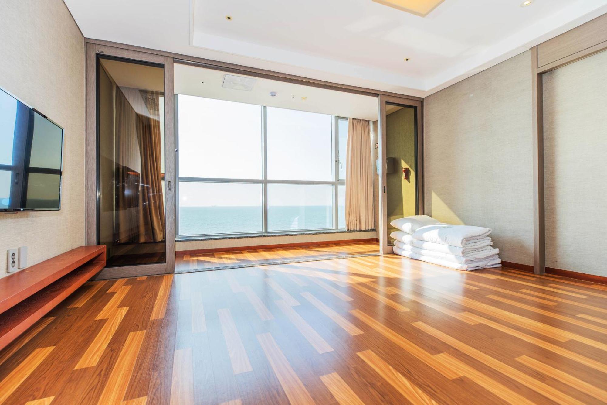Hotel Solaire 保宁市 外观 照片