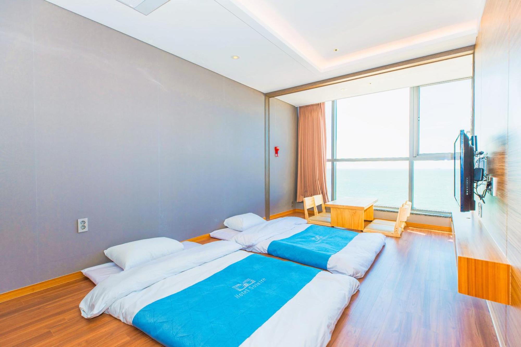 Hotel Solaire 保宁市 外观 照片