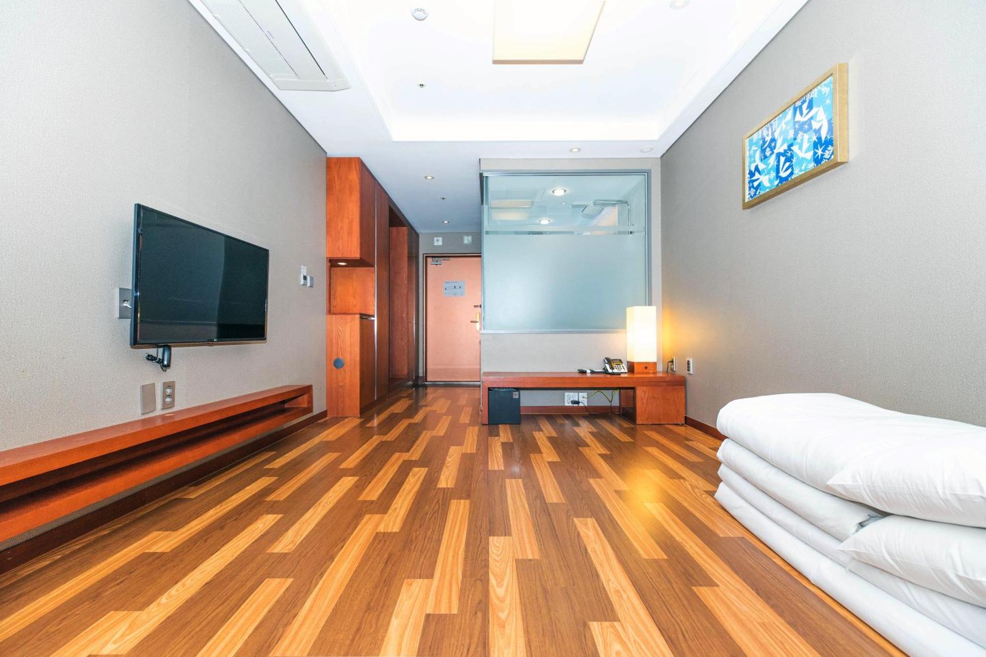 Hotel Solaire 保宁市 外观 照片