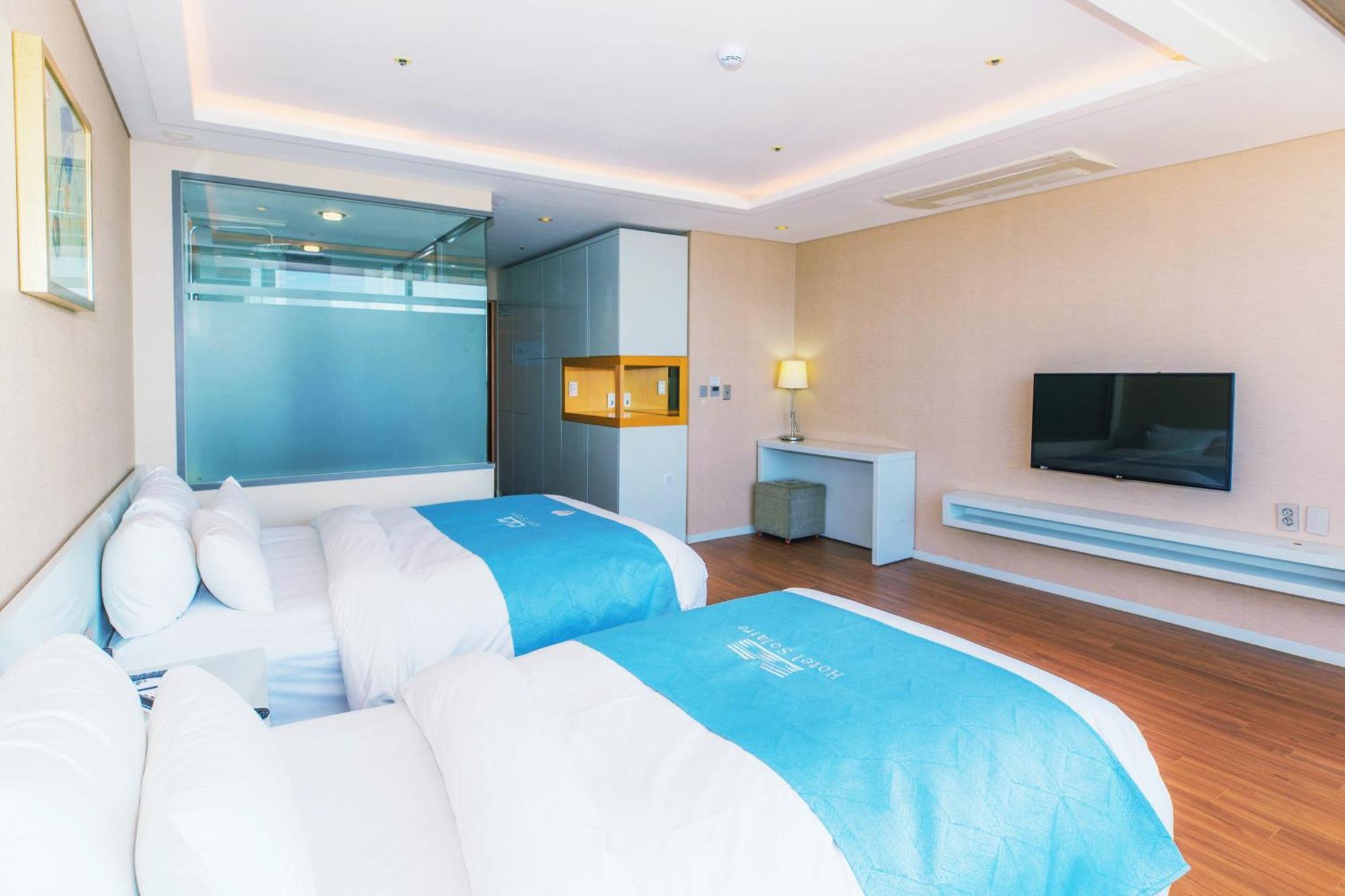 Hotel Solaire 保宁市 外观 照片