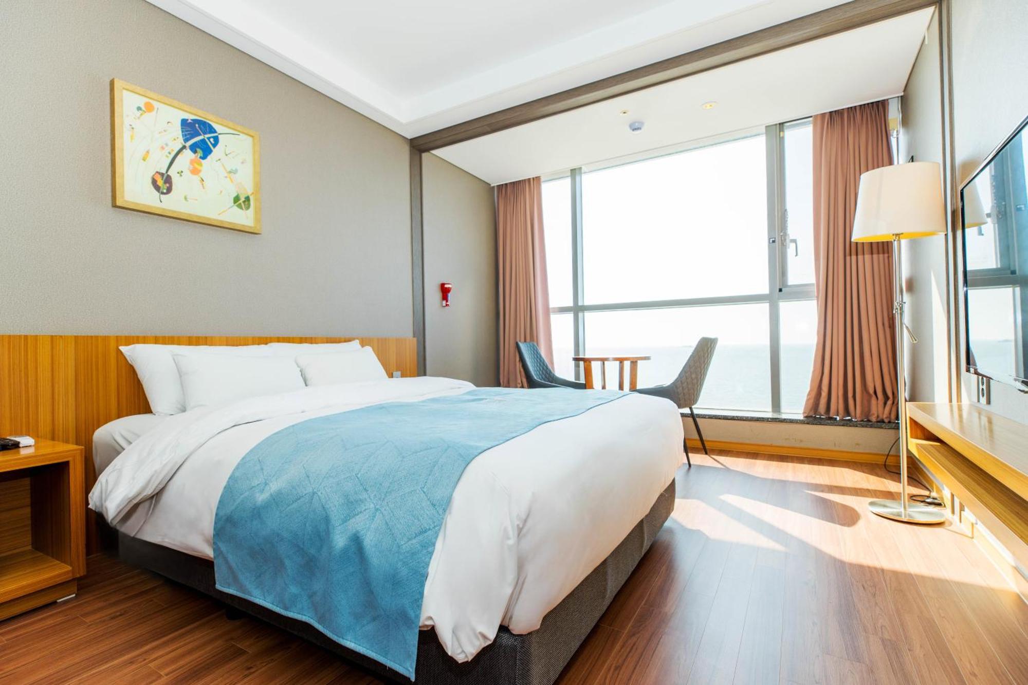 Hotel Solaire 保宁市 外观 照片